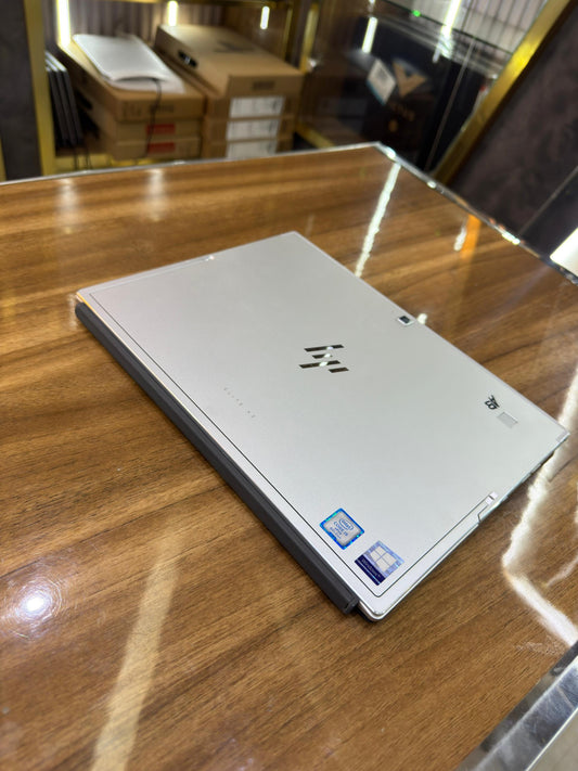 HP ELITE x2 G4